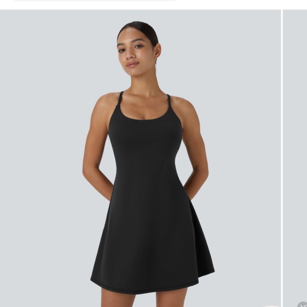 Black Sleeveless Backless Camisole dress